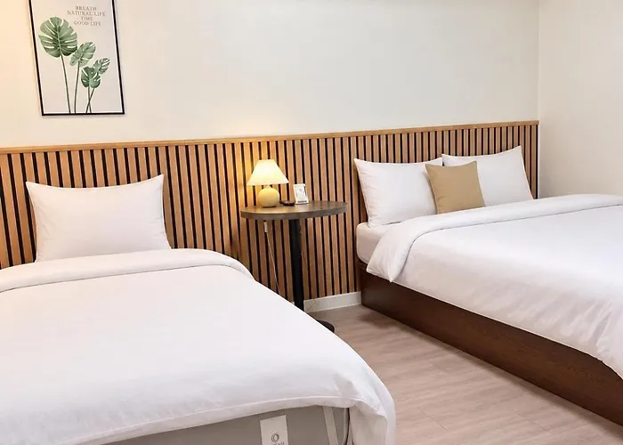 Stayaroma Hostel *